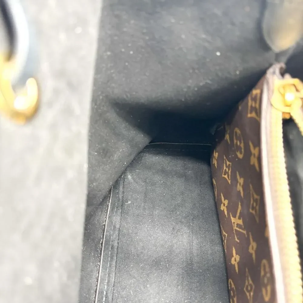 Louis Vuitton Neo Noé MM Monogram Noir